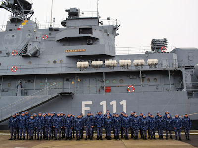 Lecție-vizită la navele din Portul Militar Constanța